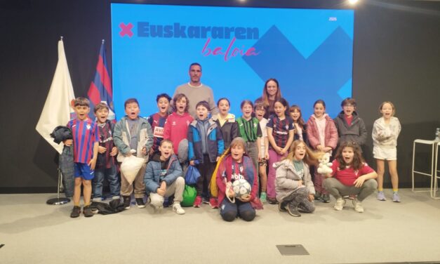 LH 3koak Ipurua futbol zelaian